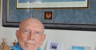 Rio Vista veteran soars as WWII navigator in US air forces