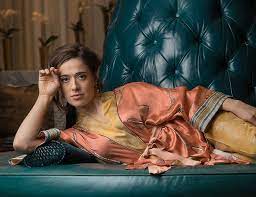 Marina Squerciati Bio Age Wiki Affair Husband Net Worth Movies Bio Gossipy Marina Squerciati American Actress Comedy Films