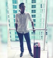 His birthday, what he did before fame, his family life, fun trivia facts, popularity rankings, and more. S8zpj7lrfbqepm