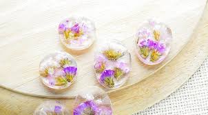 Comment assurer ses bijoux et biens précieux ? Diy Fabriquer Ses Bijoux En Resine Blog La Foirfouille