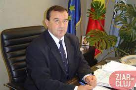 0 evaluări0% au considerat acest document util (0 voturi). Compania Imobiliara De Apa Somes Sefii Au Zeci De Terenuri Ziar De Cluj
