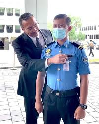 Pengawal keselamatan gred kp11 klasifikasi perkhidmatan: Cgso Satu Penghormatan Buat Seorang Pegawai Kader Cgso Facebook