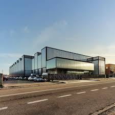 Per qualsiasi chiarimento o informazione, gli uffici sono contattabili ai seguenti recapiti: Oscar Miguel Ares Alvarez Contextos De Arquitectura Y Urbanismo Industrial Unit Cortes Metalurgicos Oviedo Valladolid Spain