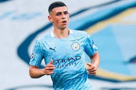 Philip walter foden (born 28 may 2000) is an english professional footballer who plays as a midfielder for premier league club manchester city and the england national team. Transformasi Phil Foden Dari Anak Gawang Menjadi Pembunuh Raksasa Premier League Vivagoal Com