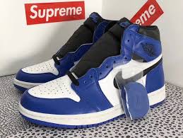 Air jordan 1 royal toe blue laces. Air Jordan 1 Og Game Royal 555088 403 2018 Sneakerfiles
