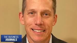 Devin Squires's Instagram, Twitter & Facebook