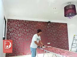 تركيب ورق الجدران بكل احترافية على ايدي اختصاصيين ورق جدران اوروبي 100 Decor Wallpaper ورق جدران ورق حائط ديكور فخامة ج Tile Floor Flooring Texture