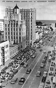 Central Avenue Looking East St Petersburg Florida 1940 S Many Of The Buildings Are Still There Used To Petersburg Florida Florida St Petersburg Florida