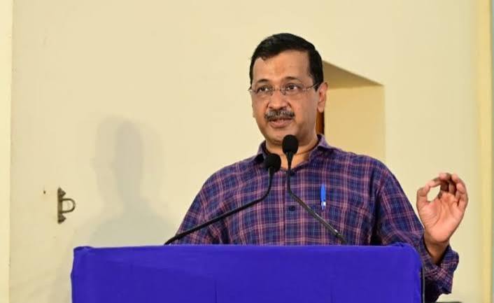 दिल्‍ली हाई कोर्ट ने स्वीकार की अरविंद केजरीवाल की अर्जी, कहा- आपके लिए आउट ऑफ वे जाकर अर्जी स्वीकार की | Delhi High Court accepted Arvind Kejriwal plea, saying - We went