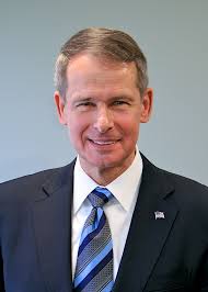 Peter Pace's Instagram, Twitter & Facebook