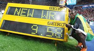 Usain st leo bolt, oj, cd is a jamaican retired sprinter, widely considered to be the greatest sprinter of all time. 9 58 Sekunden Usain Bolts Fabel Weltrekord Wird Zehn Jahre Alt Leichtathletik De