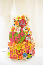 Marquee Wedding Brett Symes 28 Colorful Wedding Cakes Vintage Wedding Theme Wedding Cake Fresh Flowers