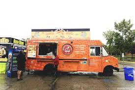 Fish taco sauce is key! Mango Fish Tacos From Calgary S Happy Fish Food Truck Foodgressing
