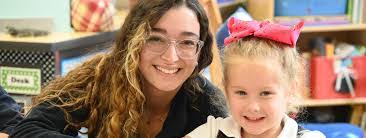 Jani Taylor's Instagram, Twitter & Facebook