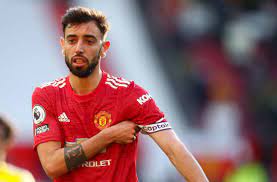 He was born to a father named maurilio fernandes das dores de souza and a mother named sandra cassia souza de oliveria santos. Manchester United Awards Galore For Bruno Fernandes