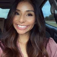 Kimberly Shomo's Instagram, Twitter & Facebook