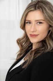 Tia Slater's Instagram, Twitter & Facebook