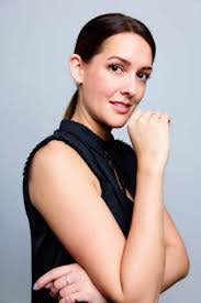 Maura Lindsay's Instagram, Twitter & Facebook