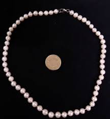 The values provided in this guide are for round cultured pearls. Questions About Pearls