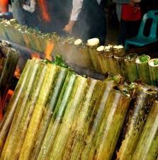 رندڠ) adalah masakan daging asli indonesia yang berasal dari minangkabau. Lemang Dan Rendang Tok Pah Home Facebook