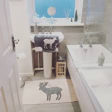 Check spelling or type a new query. 25 Captivating Christmas Bathroom Decoration Ideas You Just Can T Miss Collagecab