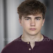 Alex Mclemore's Instagram, Twitter & Facebook