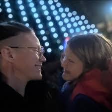 Keith Hoye's Instagram, Twitter & Facebook