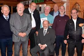 Ohne Hut und Wurst geht bei der Kleinen Bauzunft gar nichts