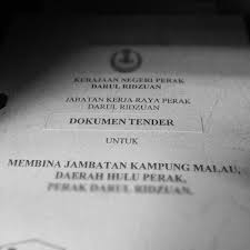 Menyiapkan baki kerja terbengkalai bagi projek membina dan menaiktaraf kuarters institusi jkm di taman seri. Foto Di Jkr Perak Jalan Panglima Bkt Gantang
