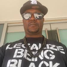 JUST IN 🚨: After being abandoned for nearly 25 years, the long-vacant  Mammoth Building