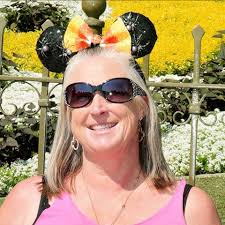 Is it possible to visit Coqui Water Park if you're not staying at El  Conquistador Resort?