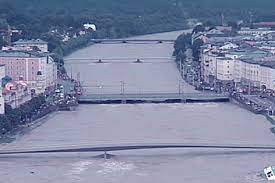„die situation ist sehr angespannt, teils dramatisch. Test Fur Hochwasserschutz Der Stadt Salzburg Salzburg Orf At