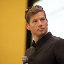 Kris Freeman's Instagram, Twitter & Facebook