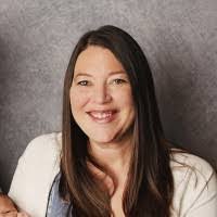 Jessica Gedeon's Instagram, Twitter & Facebook