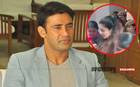 He had begun his career as a professional wrestler, before moving. Bigg Boss 2 Contestant Payal Rohatgi S Fiance Sangram Singh On Her Arrest There Is No Law Against Freedom Of Speech Exclusive