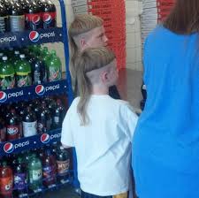 Perfect for sectioning the hair. Sometimes You See A Haircut So Perfect It Brings Tears To Your Eyes Imgur