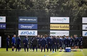 Fenerbahçe ile yeni malatyaspor süper lig'in 12'nci haftasında 3 puan için kozlarını paylaştı. Okyzyiefvtt3pm