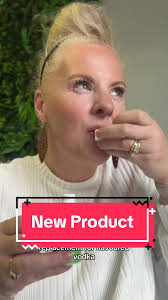 What is your favorite flavored vodka drink and I’ll try to make it with our  new @SOBERISH Shots?! #soberish #gigglegrass #hippy #drinks #cocktails  #femaleentrepreneur #newproduct