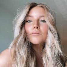 Serena Rose (@serenarose_)