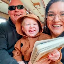 3.5 ft LED Animated R2-D2 now available at Home Depot ($299) >>>  https://mavely.app.link/e/OQP6l2n7nWb #starwars #r2d2 #thehomedepot  #HomeDepot #affiliate