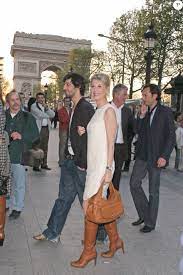 La saison 4 de falco arrive le 7 avril sur tf1 ! Michele Laroque Et David Kammenos A Paris Le 2 Mai 2006 Purepeople