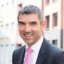 'en dat hebben we van onze vader.' Paul Blokhuis Statistics On Twitter Followers Socialbakers