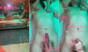 ❤️性感女s❤️孤单女王❤️肉丝裸足双女主足交龟头责TJ 5V【1.59G】 | 聚合6区WK - 人人为我论坛