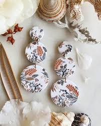 11 artistas de arcilla polimérica que inspirarán tus joyas y piezas