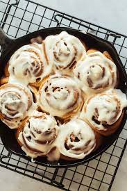 Paula Deen S Cinnamon Rolls Insanely Good