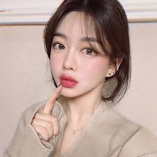 Ghim của Paul Lowrie trên Asian women