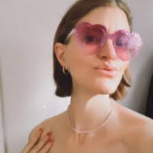 Introducing @rumlunch in “Fine Specimen.” 💋 Watch the whole music video at  the link in bio! 💛🩷🧡