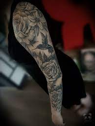 Girly Sleeve With Flowers And Hummingbird Did This Peony Styled Flowers Black And Grey With A Hummingbird Sleeve Tattoos Full Sleeve Tattoos Tattoos