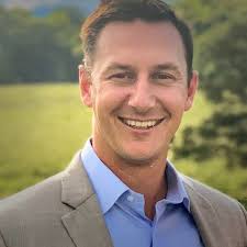 Steven Sassano's Instagram, Twitter & Facebook