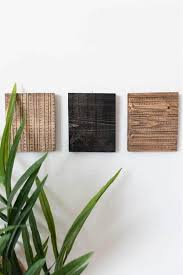 This is another wide, elaborate chair rail suitable for large rooms with high ceilings. 50 Best Rustic Wall Decor Ideas And Designs For 2021